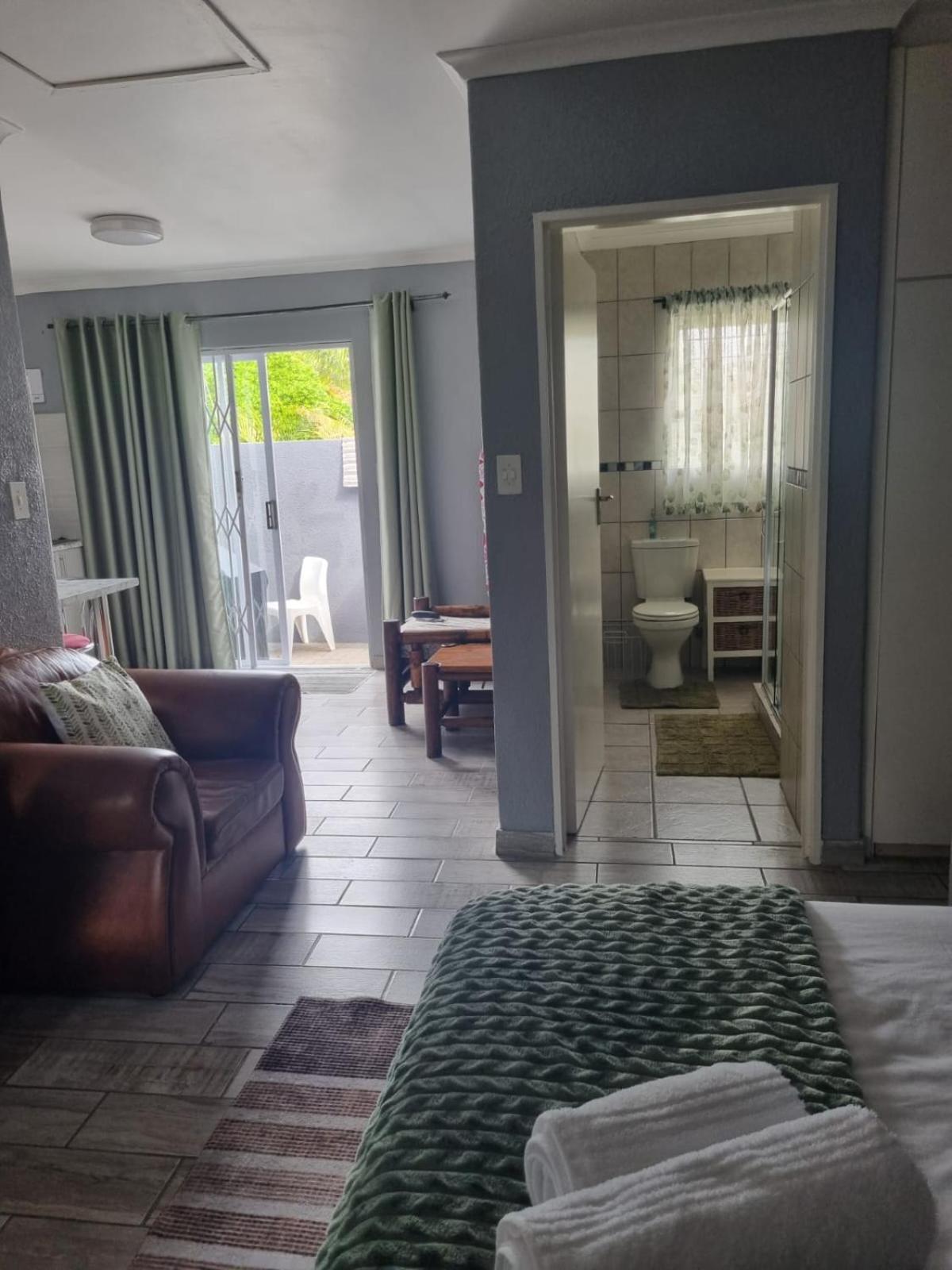 Northern Vine Guesthouse B&B Self-Catering Brackenfell Bagian luar foto