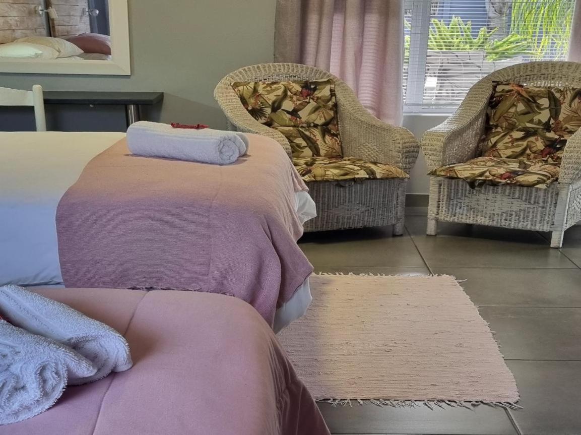Northern Vine Guesthouse B&B Self-Catering Brackenfell Bagian luar foto