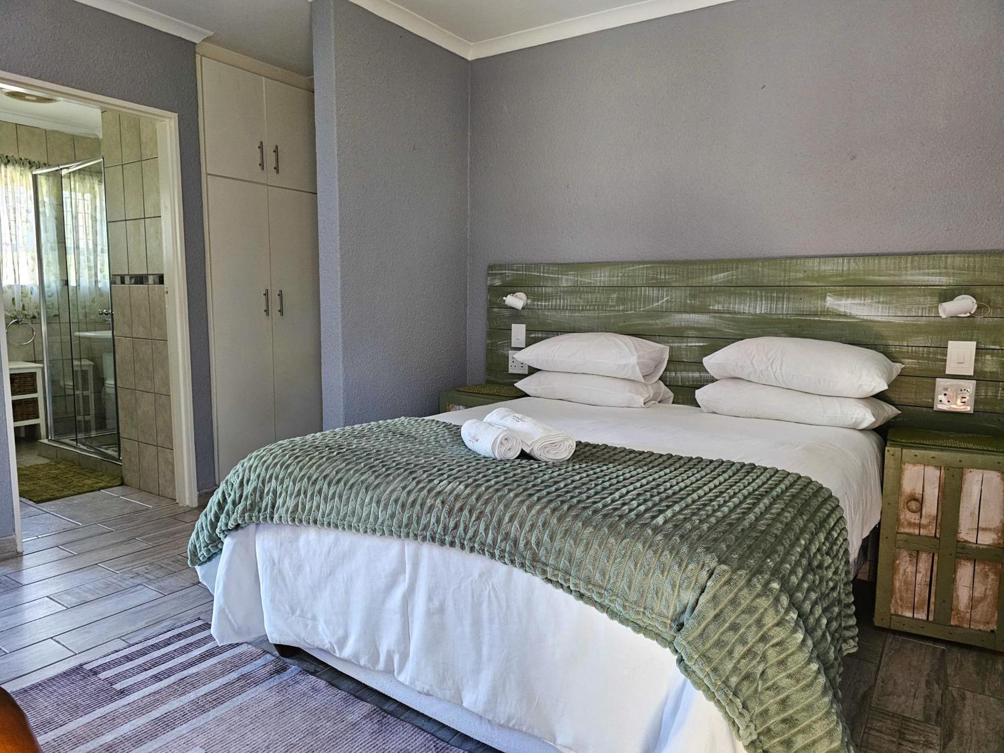 Northern Vine Guesthouse B&B Self-Catering Brackenfell Bagian luar foto