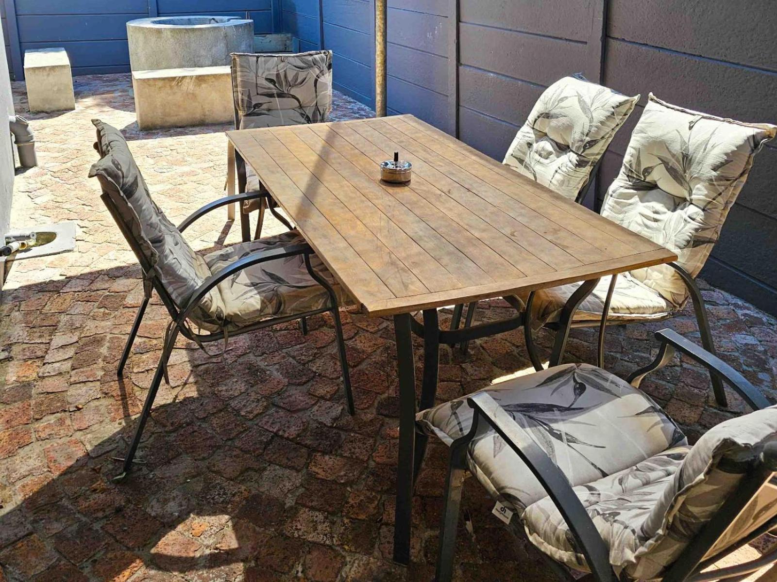 Northern Vine Guesthouse B&B Self-Catering Brackenfell Ruang foto