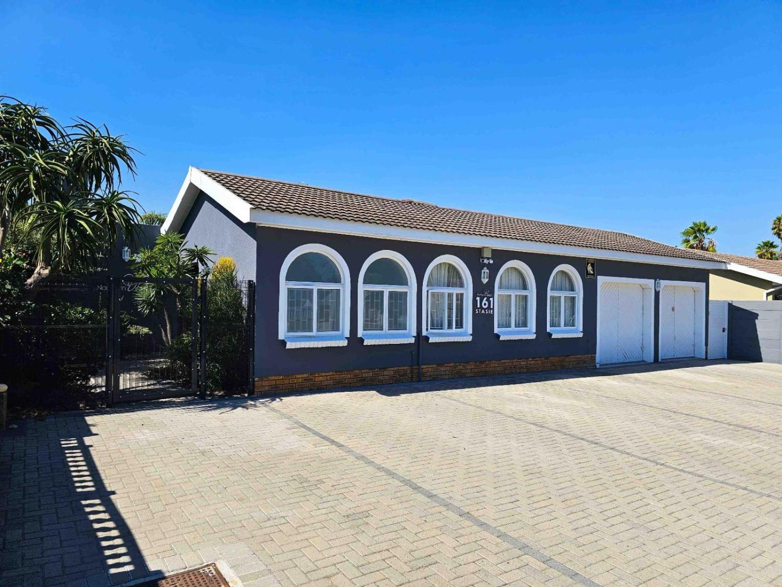 Northern Vine Guesthouse B&B Self-Catering Brackenfell Bagian luar foto